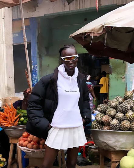 VG Classic White Hoodie